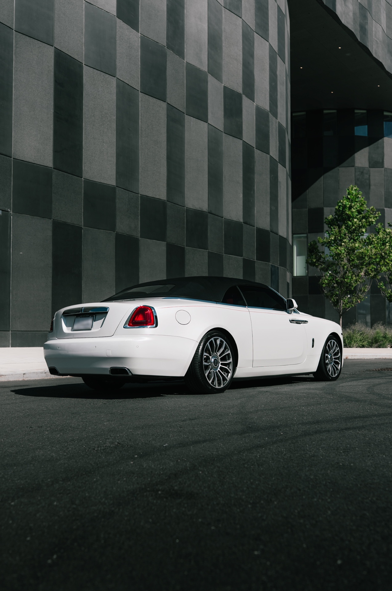 2019 Rolls Royce Dawn in White – photo 6