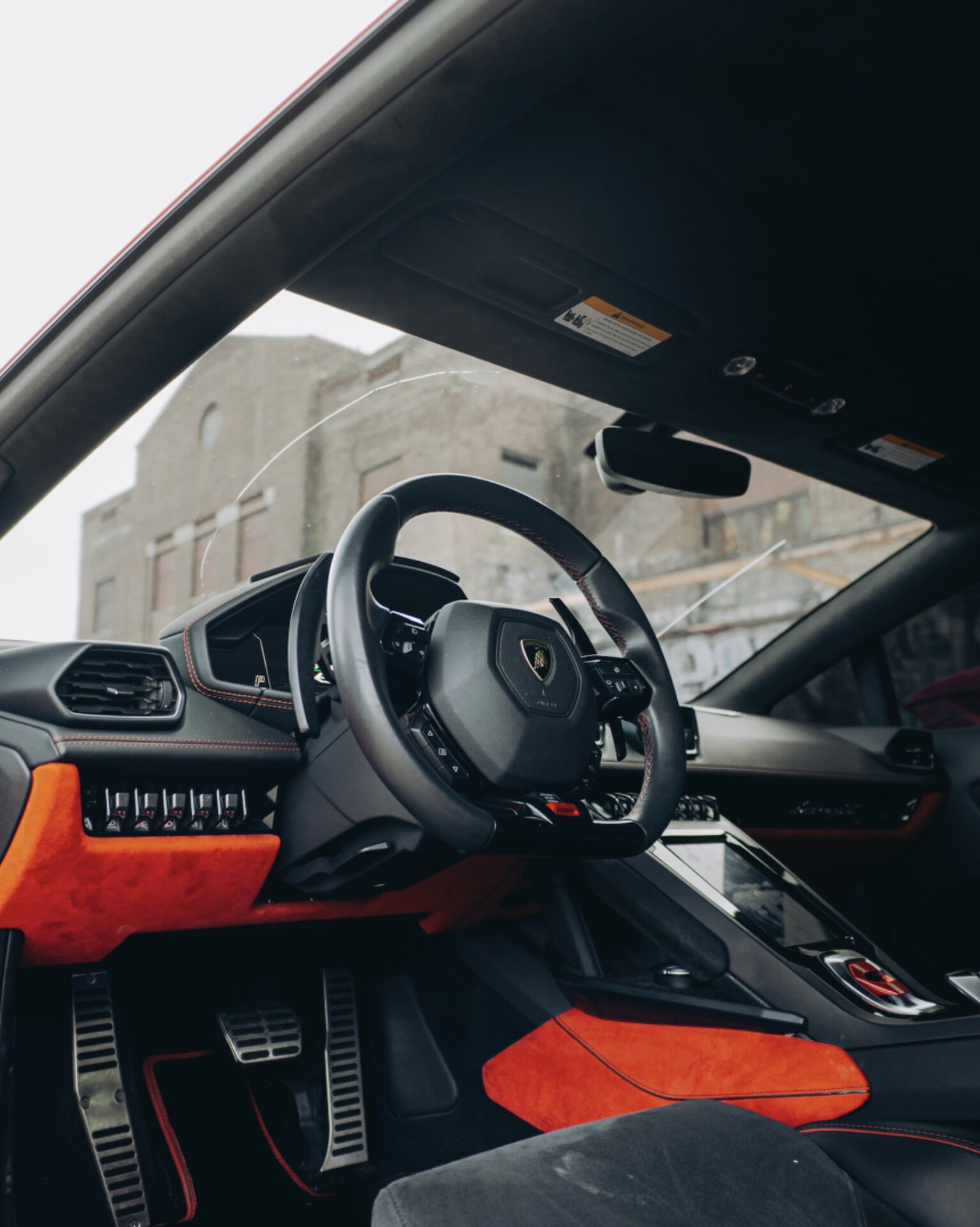 2021 Lamborghini Huracan Evo in Red – photo 2