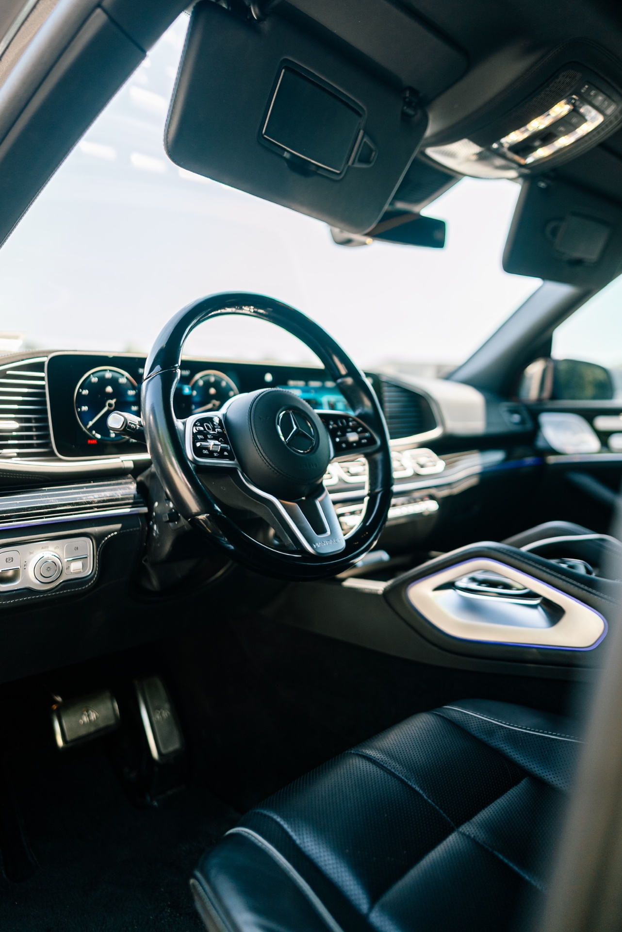 2021 Mercedes GLS 600 Maybach in Black – photo 3