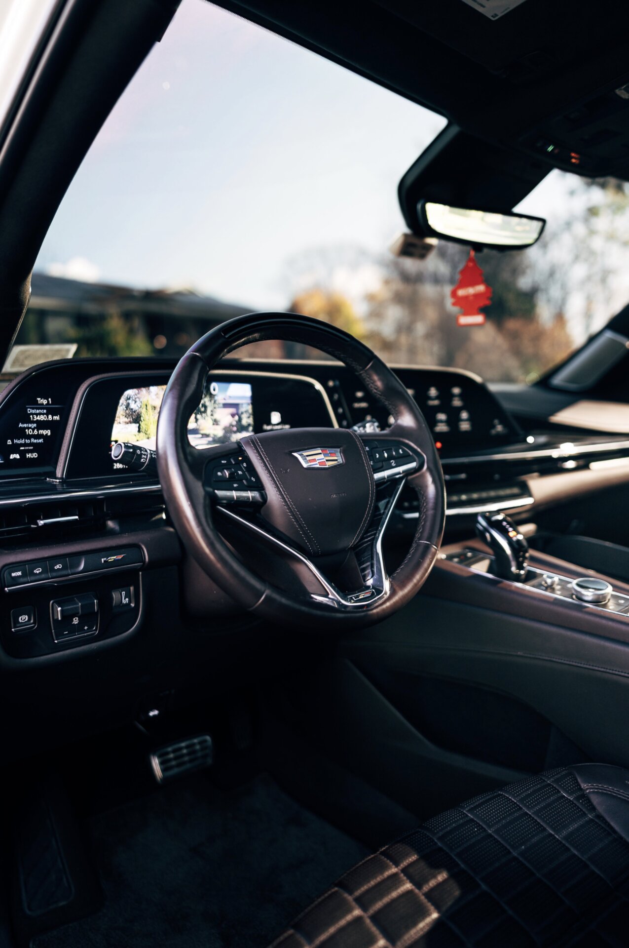 2026 Cadillac Escalade in White – photo 2